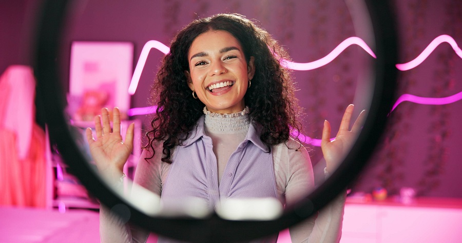 How ai content creator tools and virtual influencers redefine brand campaigns